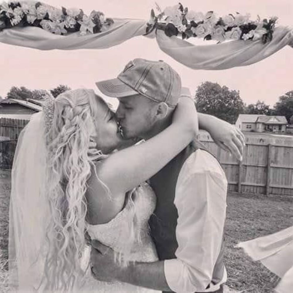 Meet your Posher, Taylor destiny